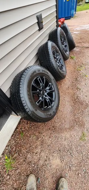 Winter tires from 2024 Jeep Sahara Wrangler in Tires & Rims in Charlottetown - Image 6