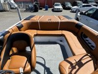2012 SUPREME V232 WAKE SERIES- WAKE BOAT ️ FINANCING AVAILABLE! LOW HOURS RECENTLY DONE TAN INTERIOR... (image 6)