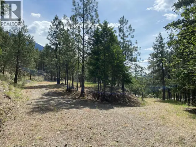 101 AIRPORT Road Lillooet, British Columbia in Land for Sale in Whistler - Image 3
