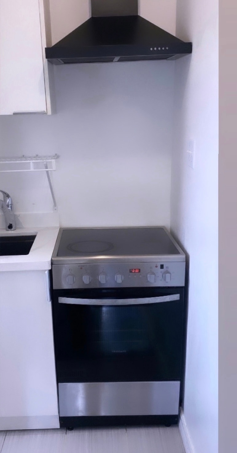 Privet bathroom and kitchen 2