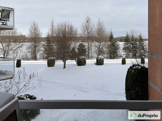 $414,500 - Condominium for sale in Granby — photo 1