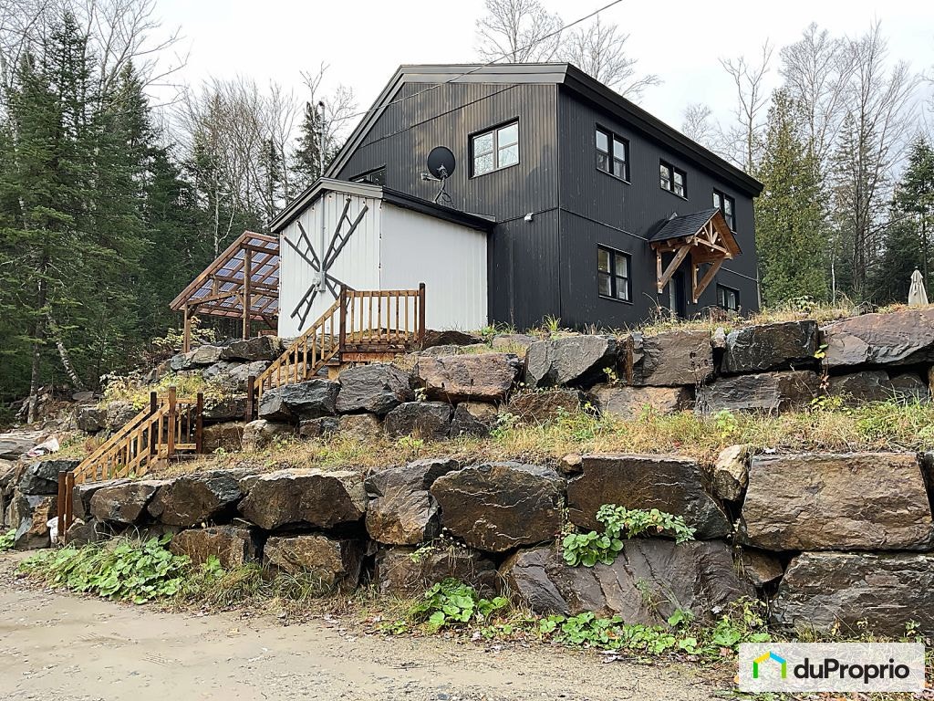 $650,000 - 2 Storey for sale in Ste-Beatrix — photo 2