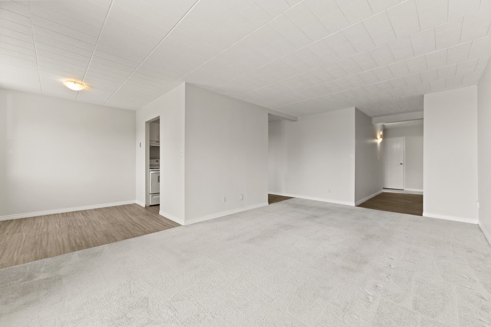 Marine Court Apartments - 1 Bedroom Apartment for Rent - Windsor 5