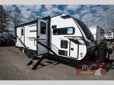 Please Call Us At 613.851.7326 with any questions? Call for details.The 2026 Jayco Jay Feather 24FK...