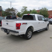 This 2018 Ford F-150 Lariat FX4 /4x4 /10 SPEED AUTOMATIC SuperCrew Pickup is a durable and reliable... (image 6)