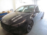 This 2021 Hyundai Elantra Preferred is a smart compact sedan for daily driving in Dartmouth. It pair... (image 1)