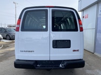 Check out this BRAND NEW 2026 GMC SAVANA! Equipped with options like Remote Start, Bluetooth, Rear P... (image 4)