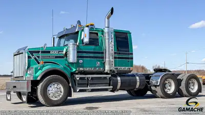 Heavy truck - # STOCK: C-37045 2020 WESTERN STAR 4900FA CAMION CONVENTIONNEL AVEC COUCHETTE 2020 WES...