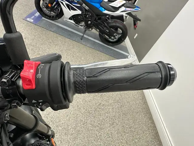 2025 Yamaha MT03ASB Hyper Naked - V6616 - -No Payments for 1 Yea in Sport Bikes in Markham / York Region - Image 16