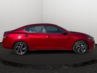 Experience the perfect blend of athletic styling and everyday practicality in this refined compact s... (image 5)
