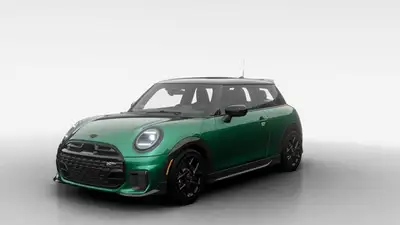 MINI Laval vous présente la toute nouvelle *MINI Cooper S 3 portes 2026*. Expressive et assurée, la...