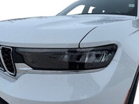 SPECIAL OFFER! Cloth Seats, Heated Front Seats, Heated Steering Wheel, 8.4 Touchscreen Display, Appl... (image 9)