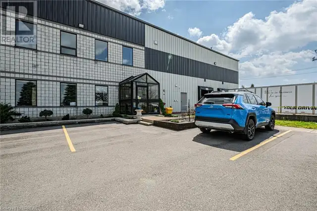 396 HENRY Street Brantford, Ontario in Commercial & Office Space for Rent in Brantford - Image 4
