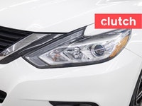 NO ACCIDENTS / CLEAN CARFAX / Climate Control, Bluetooth Music, 12V Outlet and more! Clutch is the l... (image 7)