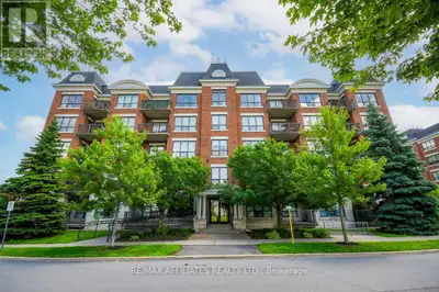 Welcome to Place des Gouverneurs. Location Location Location! Just a short walk to the Cyrville Road...