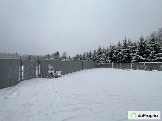 $750,000 - Acreage / Hobby Farm / Ranch for sale in Stoneham — photo 3