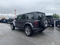RADIO: UCONNECT 4C NAV W/8.4 DISPLAY,TRAC-LOK LIMITED-SLIP REAR DIFFERENTIAL,UCONNECT 4C NAV & SOUND... (image 4)