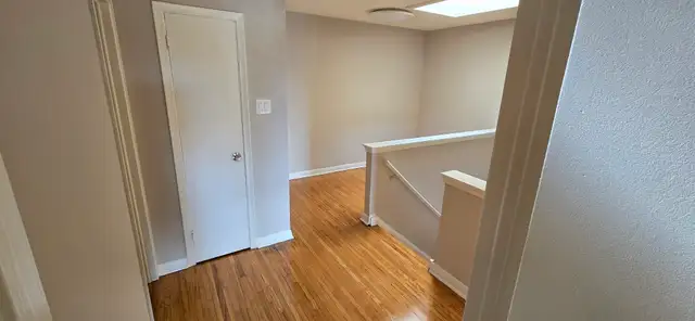 Spacious 3 bedroom + den townhouse $3,095/month in Long Term Rentals in City of Toronto - Image 5