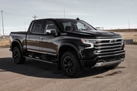 ENGINE 6.2L ECOTEC3 V8 (420 hp [313 kW] @ 5600 rpm 460 lb-ft of torque [624 Nm] @ 4100 rpm); featuri... (image 5)