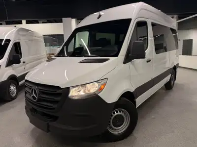 2025 Mercedes-Benz Sprinter Passenger Van $325/SEMAINE TAXES ET INTERETS INCLUS AVEC $9949 EN ACOMPT...