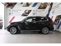 2025 BMW X5 xDrive50e 3.0L I6 AWD 8-Speed Automatic EXTERIOR - BLACK SAPPHIRE METALLIC INTERIOR - SI... (image 5)