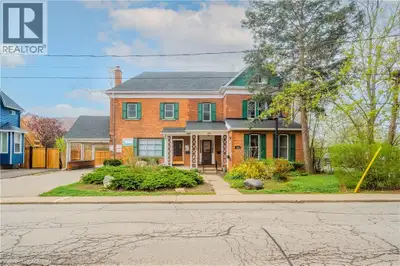 Beautifully updated boutique office space in the heart of downtown Burlington, ideal for wellness pr...