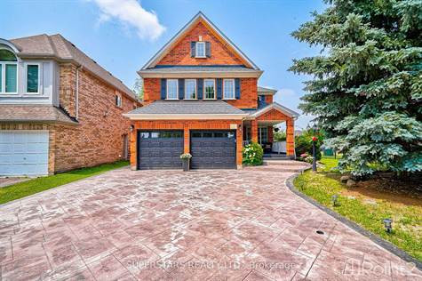 Homes for Sale in Cochrane/Taunton, Whitby, Ontario $1,349,900 in Houses for Sale in Oshawa / Durham Region