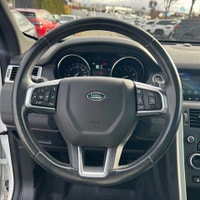 This Land Rover Discovery Sport boasts a Intercooled Turbo Premium Unleaded I-4 2.0 L/122 engine pow... (image 5)