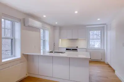 Renovated Akelius two bedroom apartment for rent. Located near Sherbrooke in the Westmount neighborh...