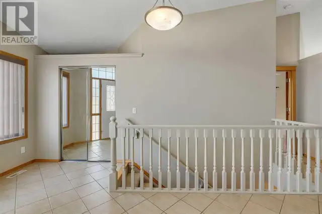 106 Thornbird Way SE Airdrie, Alberta62854410344578122