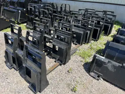 2000 lbs capacity 48in. pallet forks , Qtach for ASV RC30/PT30/R070T/RT30/RT25/RT40 If you would lik...