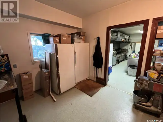 108 1st AVENUE W Lintlaw, Saskatchewan in Commercial & Office Space for Sale in Saskatoon - Image 11