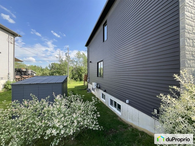 $468,900 - Semi-detached in Sherbrooke (St-Élie-d'Orford) — photo 3