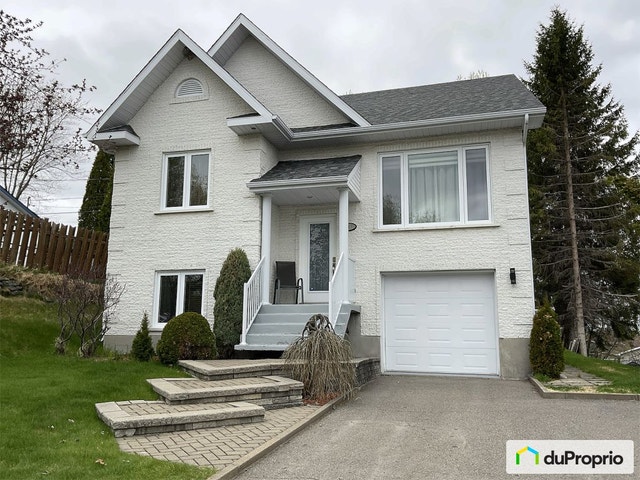 $425,000 - Bungalow for sale in Jonquière (Arvida) — photo 1
