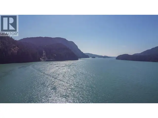 1 BUNTZEN BAY North Vancouver, British Columbia in Land for Sale in Burnaby/New Westminster - Image 20