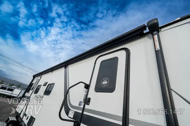 2026 Grand Design Imagine XLS 25RLE in Travel Trailers & Campers in Kelowna - Image 43