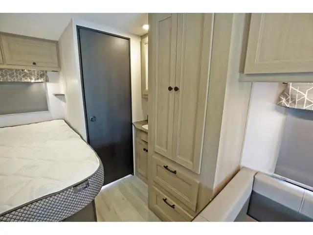 2026 Forest River Sunseeker 2350 Classe C 24 pieds 2026 NEUF in RVs & Motorhomes in Laval / North Shore - Image 12