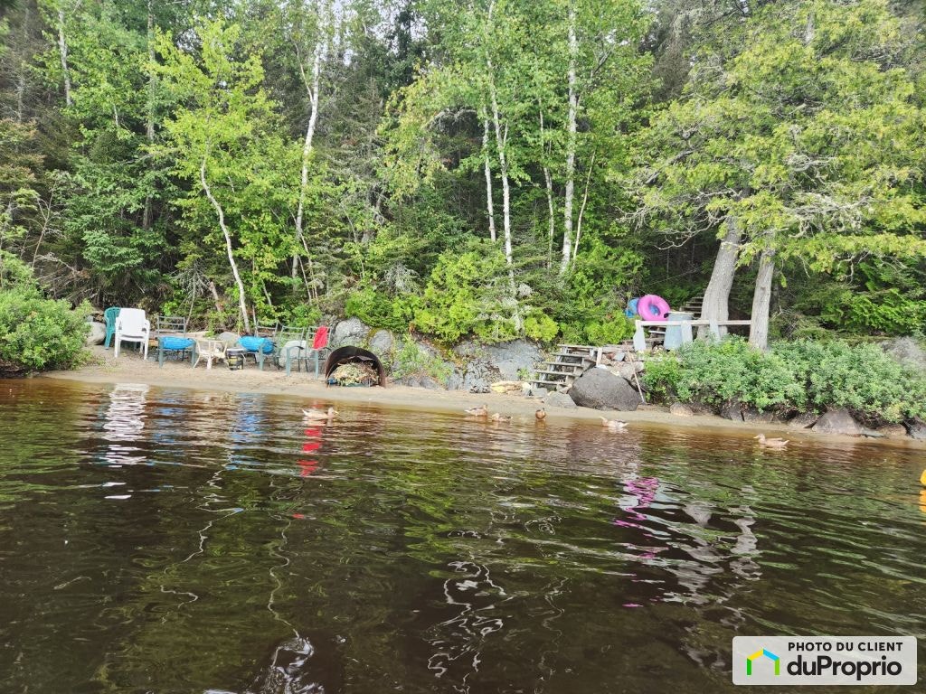 $749,000 - Country home for sale in Val-d'Or (Val-Senneville) — photo 2