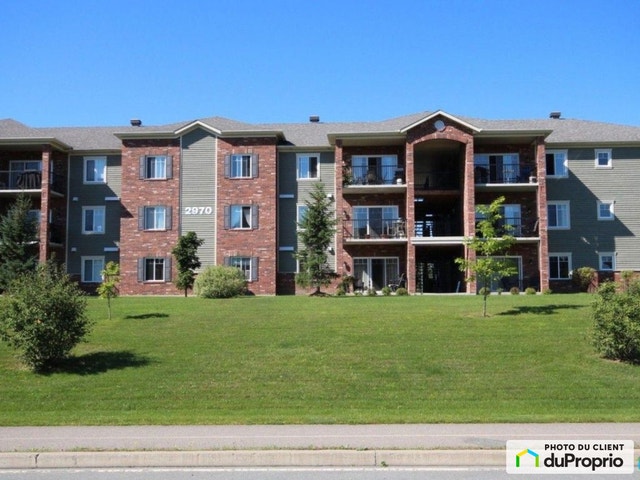 $298,000 - Condominium for sale in Sherbrooke (Jacques-Cartier) — photo 2