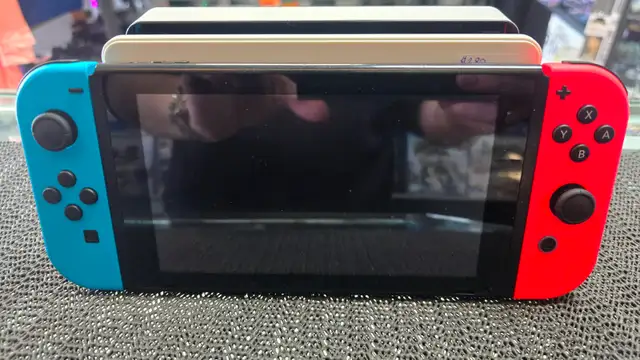 Nintendo Switch (V2) With Dock And Power Cord in Nintendo Switch in Hamilton - Image 4