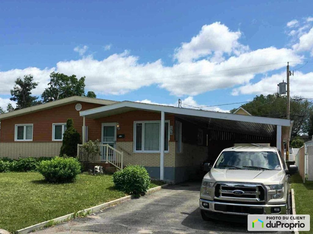 $345,900 - Bungalow for sale in Chicoutimi (Chicoutimi-Nord) — photo 1