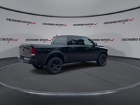 // ACCIDENT FREE!! // Meet the 2022 RAM 1500 Classic SLT 4x4 Crew Cab 5'7 Box, now available at Hald... (image 7)