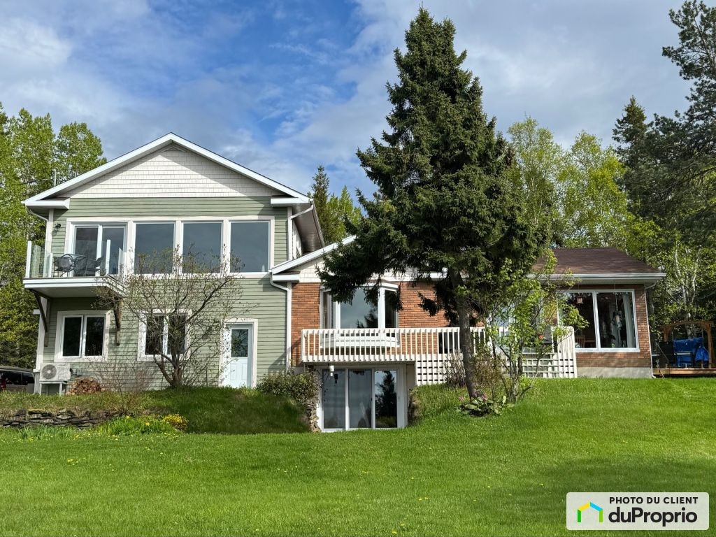 $795,000 - Split Level for sale in Rimouski (Rimouski) — photo 2