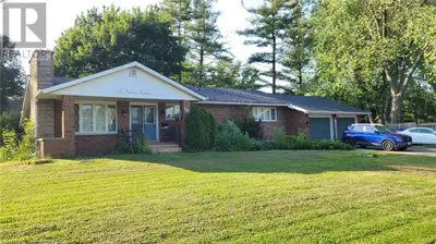 321 HALTON Avenue Milton, Ontario