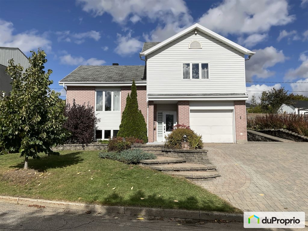 $518,000 - Split Level for sale in Beauport — photo 1