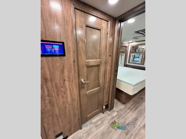 2022 Entegra Coach Aspire 44W 450 h.p. Diesel 11 K Miles in RVs & Motorhomes in Moncton - Image 42