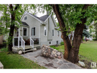 10440 UNIVERSITY AV NW Edmonton, Alberta