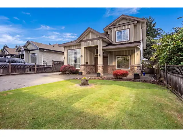 11632 82 AVENUE Delta, British Columbia in Houses for Sale in Richmond - Image 3