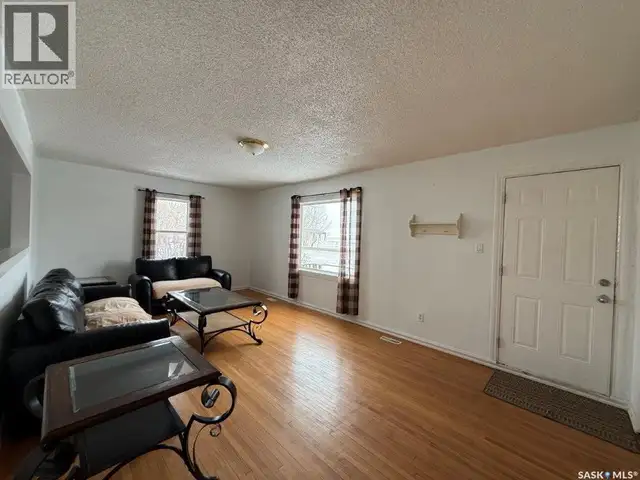 108 Phillips STREET Coleville, Saskatchewan in Houses for Sale in Saskatoon - Image 11