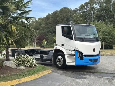 2022 Lion Electric Lion6 Air Brakes 11,793kg/26,000lbs GVWR 12,500lb front 21,000lb rear Webasto Hea...